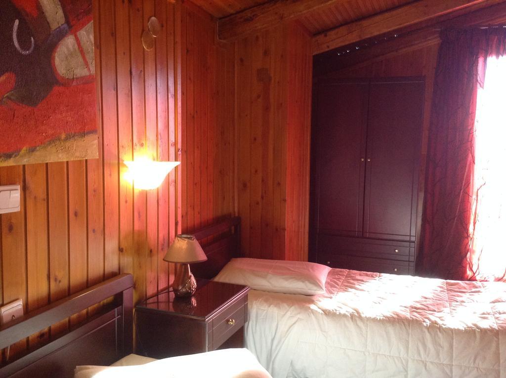 Hotel Lefas